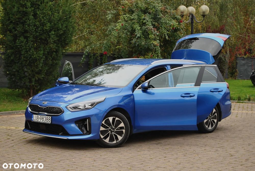 Kia Ceed SW 1.6 GDI DCT OPF Plug-in-Hybrid Platinum - 27