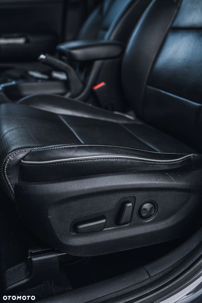 Kia Sportage 1.6 GDI 2WD ISG Dream-Team Edition - 39