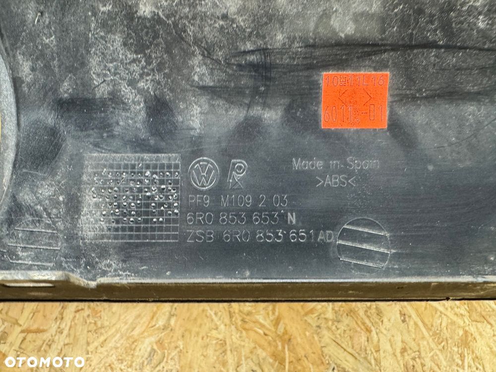 Atrapa grill polo 6R bluemotion - 3