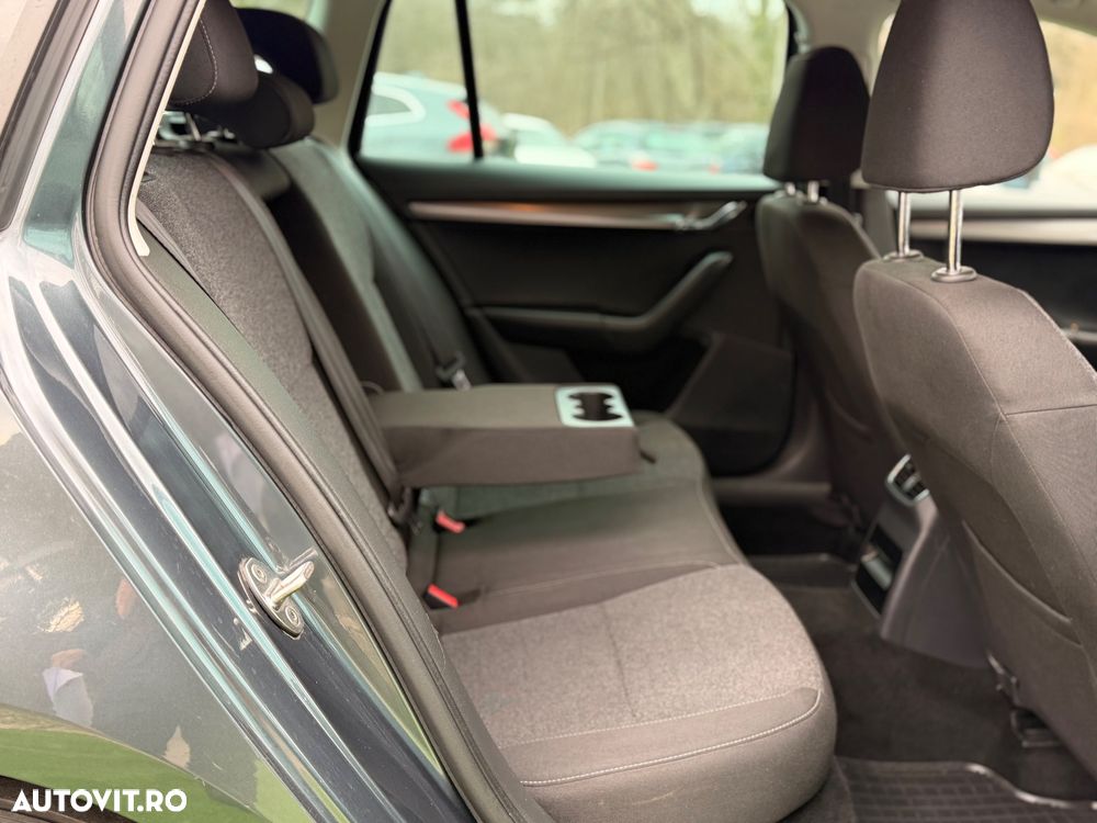 Skoda Octavia - 7