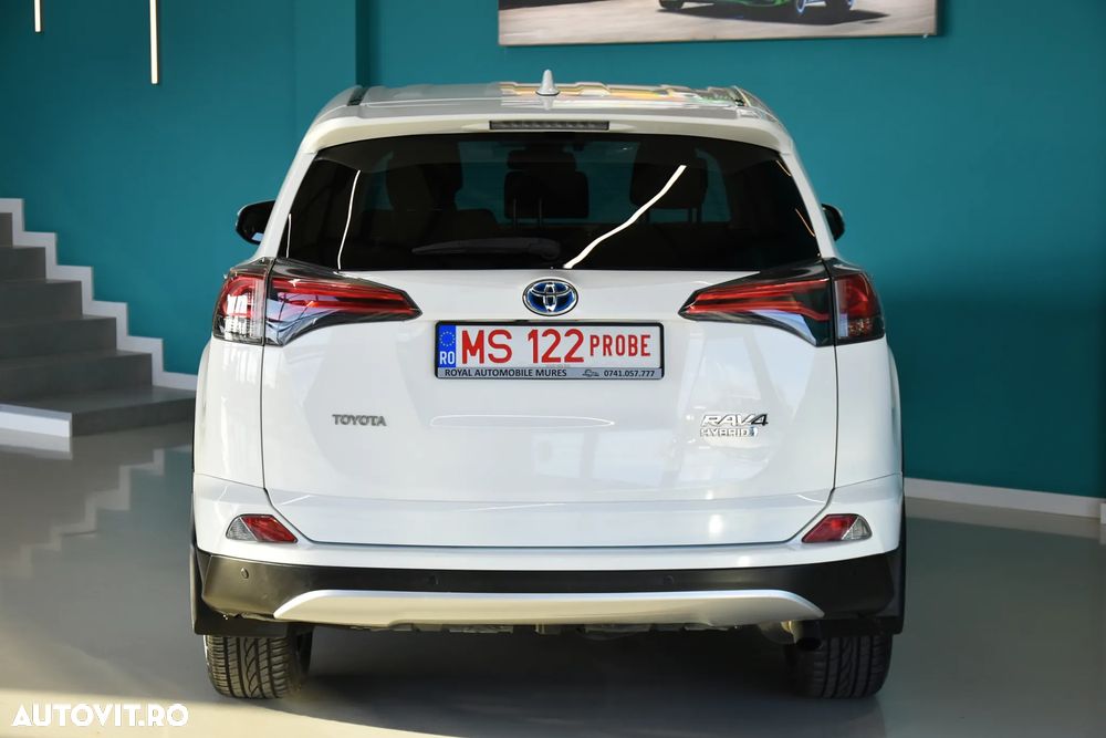 Toyota RAV4 2.5 4x4 Hybrid Executive - 12