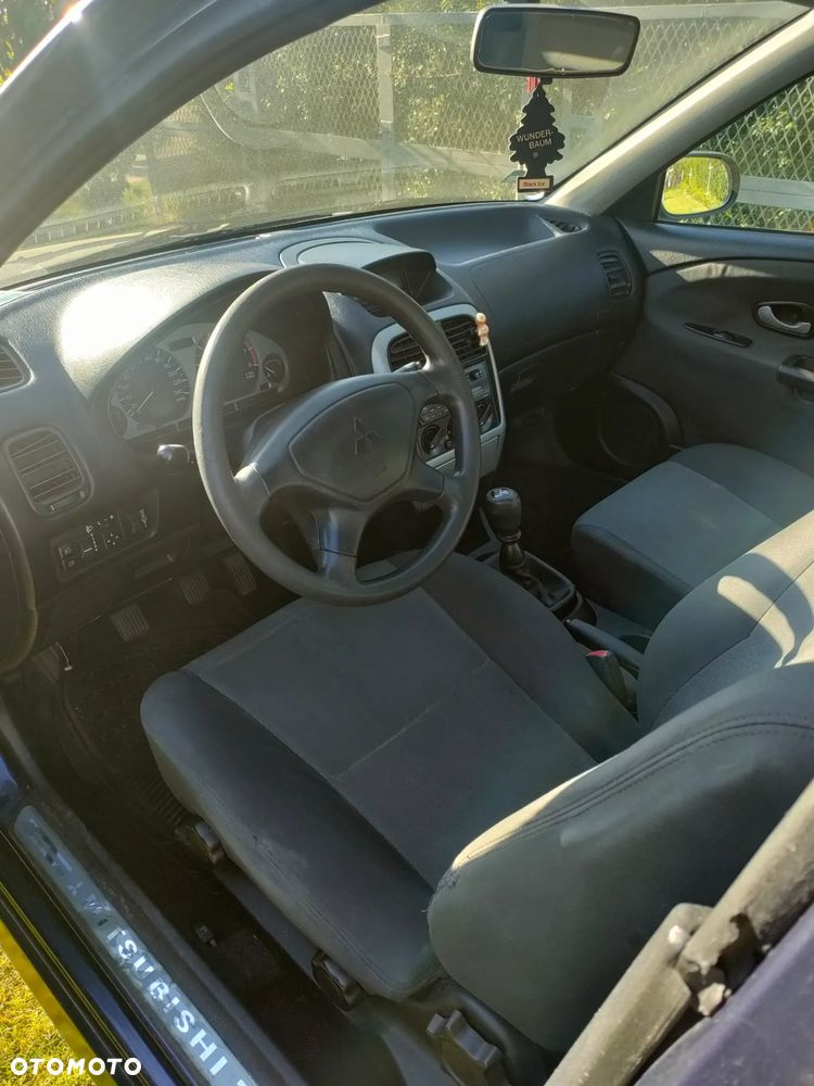 Mitsubishi Carisma 1.6 Classic - 6