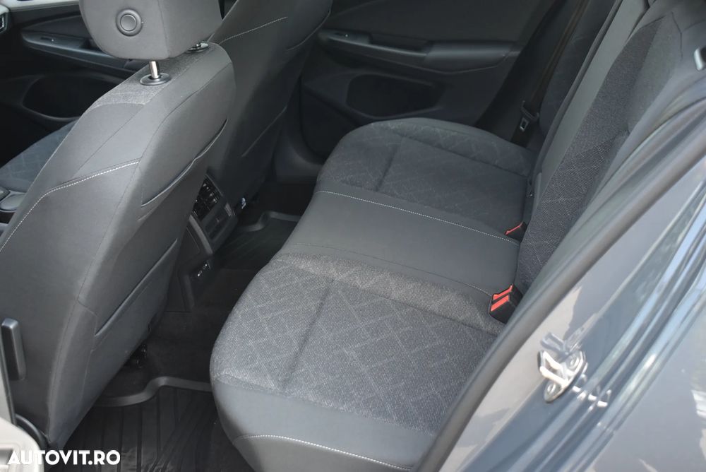 Volkswagen Golf 2.0 TDI DSG Life - 17