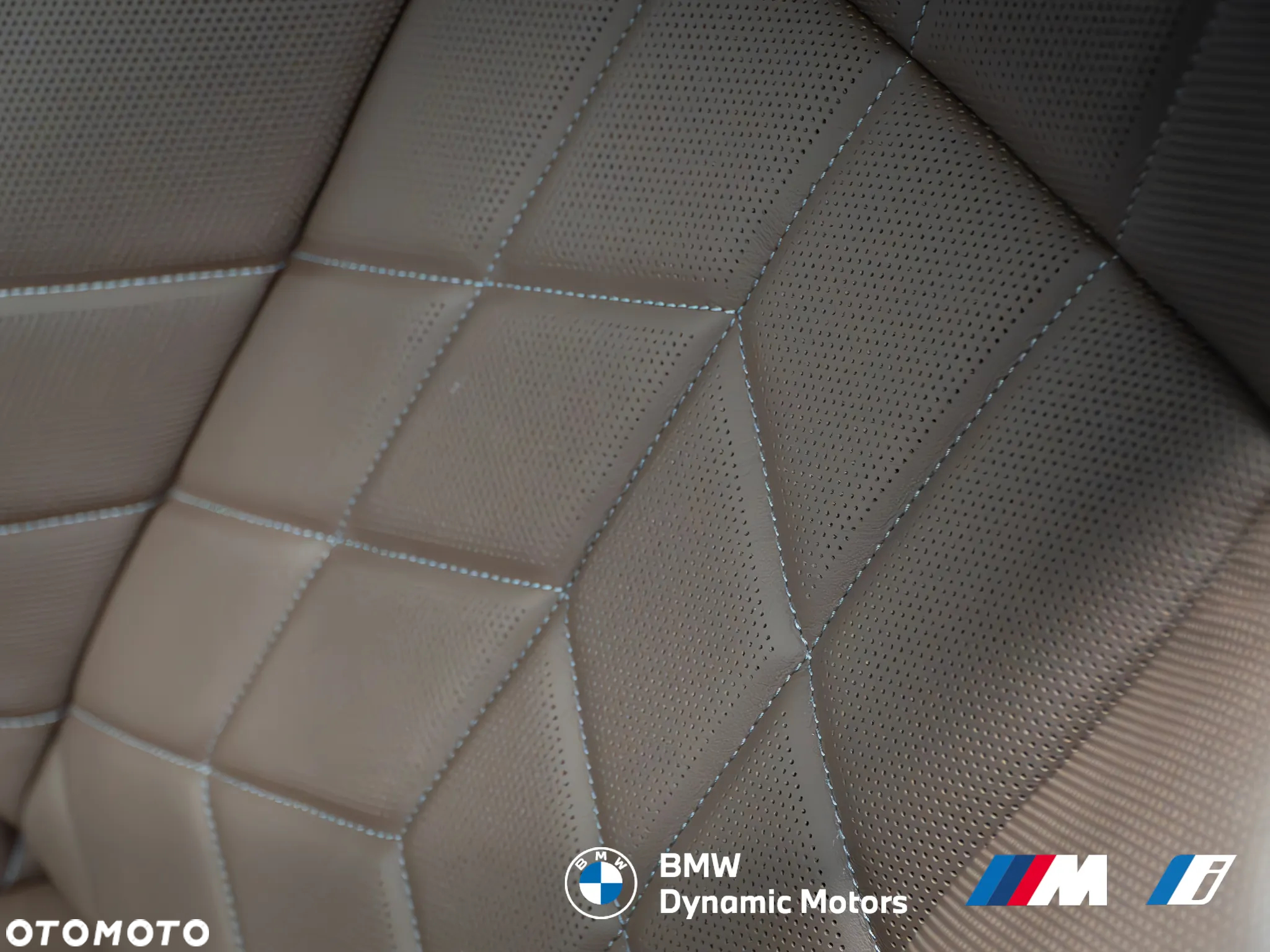 BMW Seria 7 740d xDrive - 26