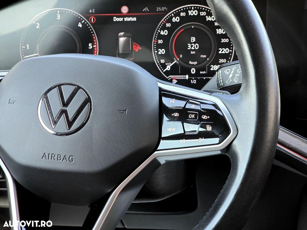 Volkswagen Touareg - 21