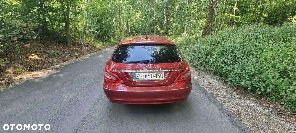 Mercedes-Benz CLS 350 CDI 4Matic 7G-TRONIC - 21
