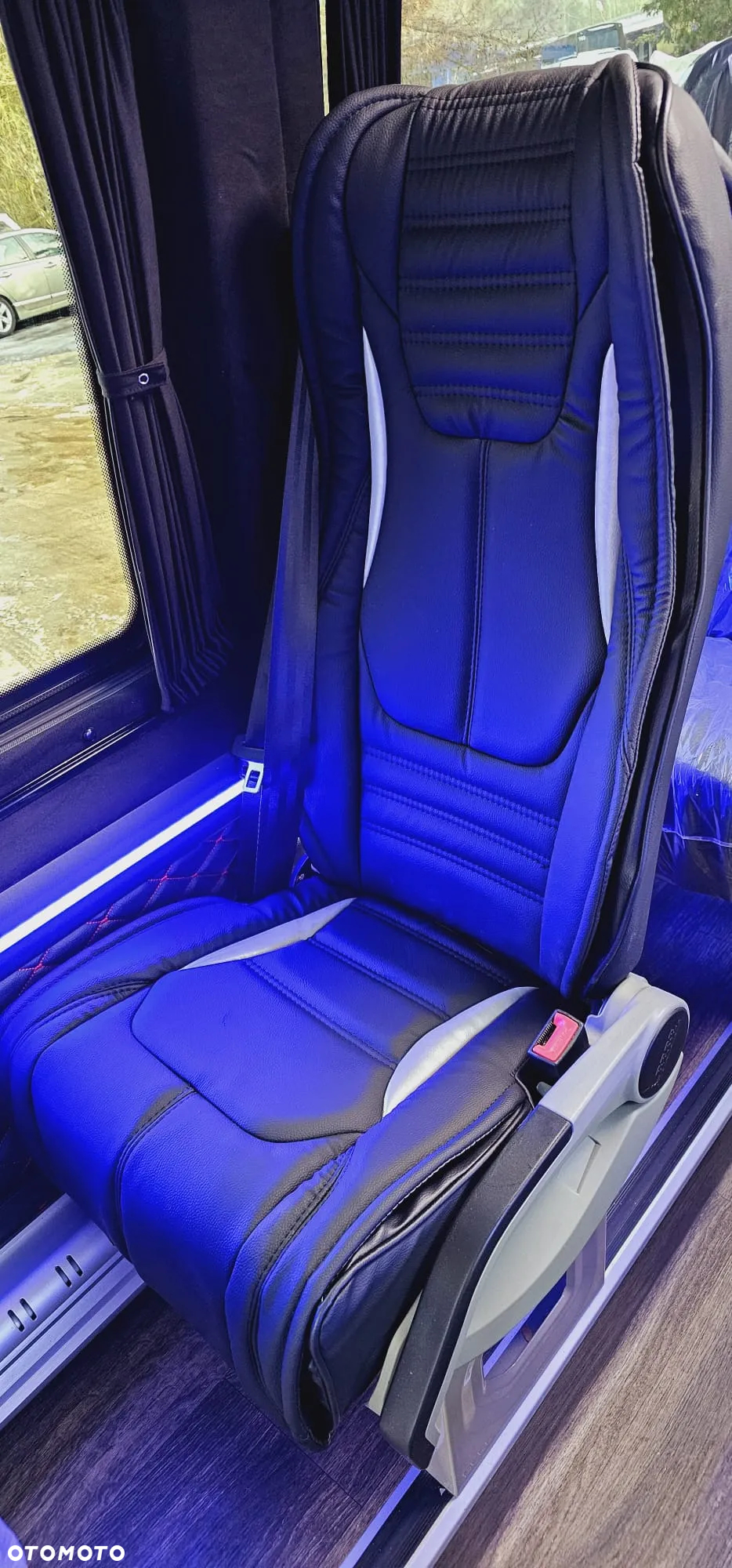 Mercedes-Benz Sprinter 519 CDI - 11