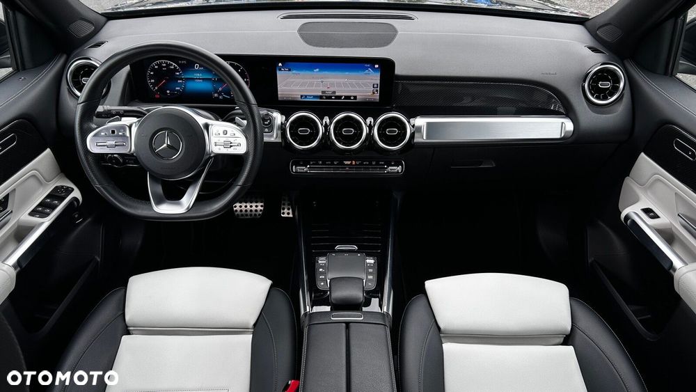 Mercedes-Benz GLB 200 d AMG Line 8G-DCT - 14