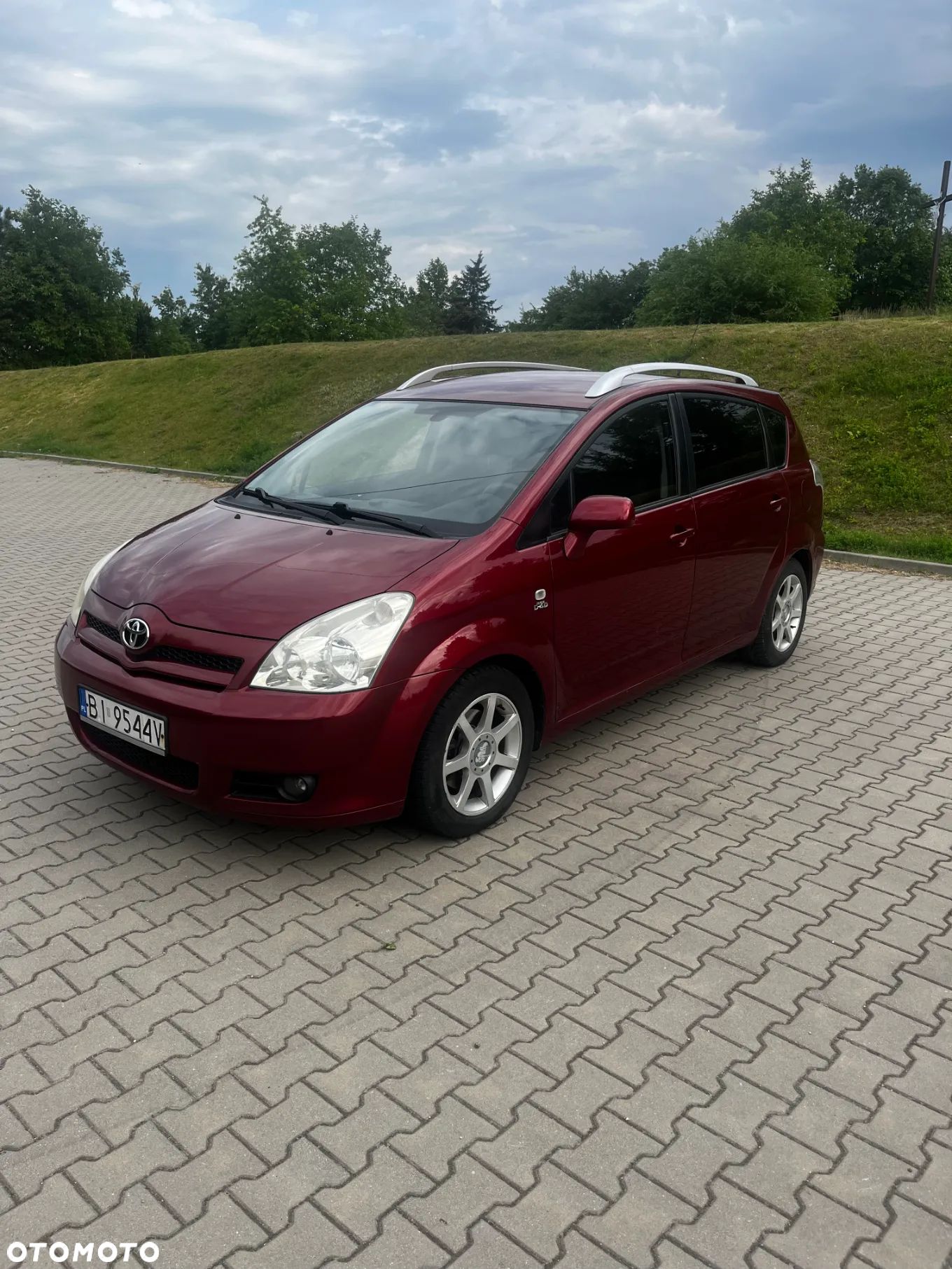Toyota Corolla Verso 2.0 D-4D - 1