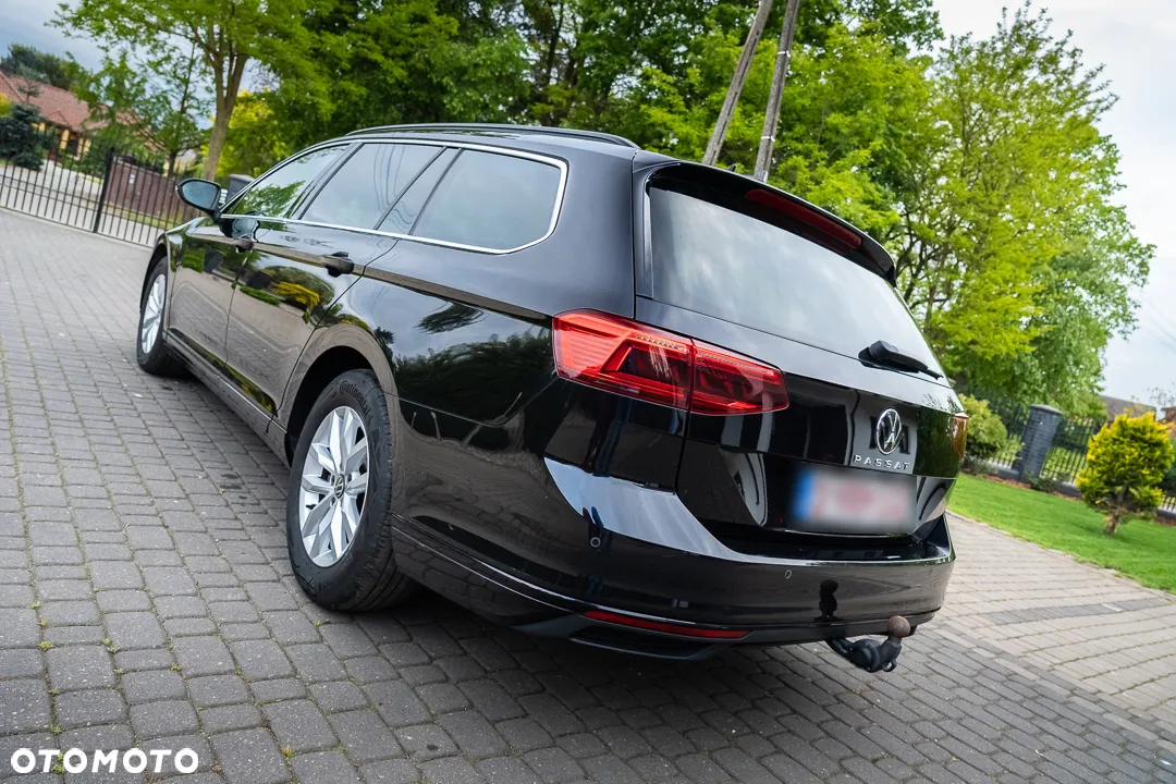Volkswagen Passat Variant 2.0 TDI SCR DSG - 30