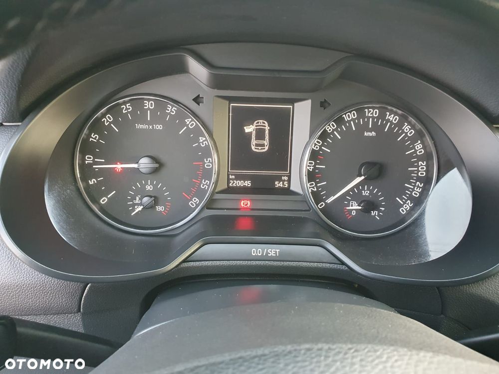 Skoda Octavia 1.6 TDI Classic - 24