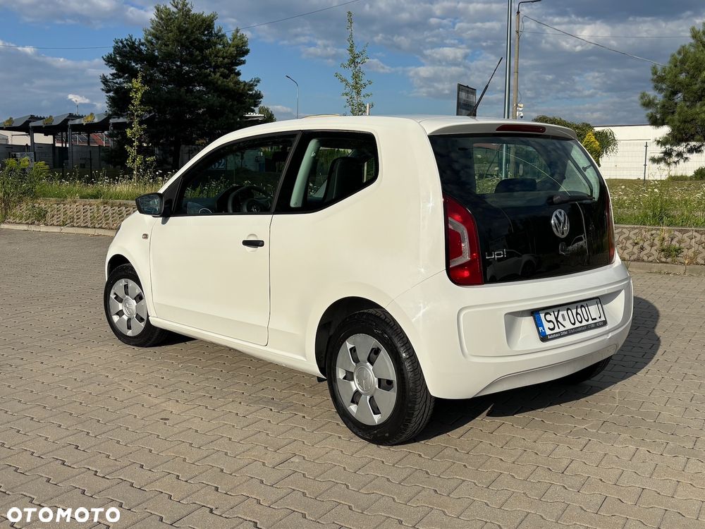 Volkswagen up! take - 5