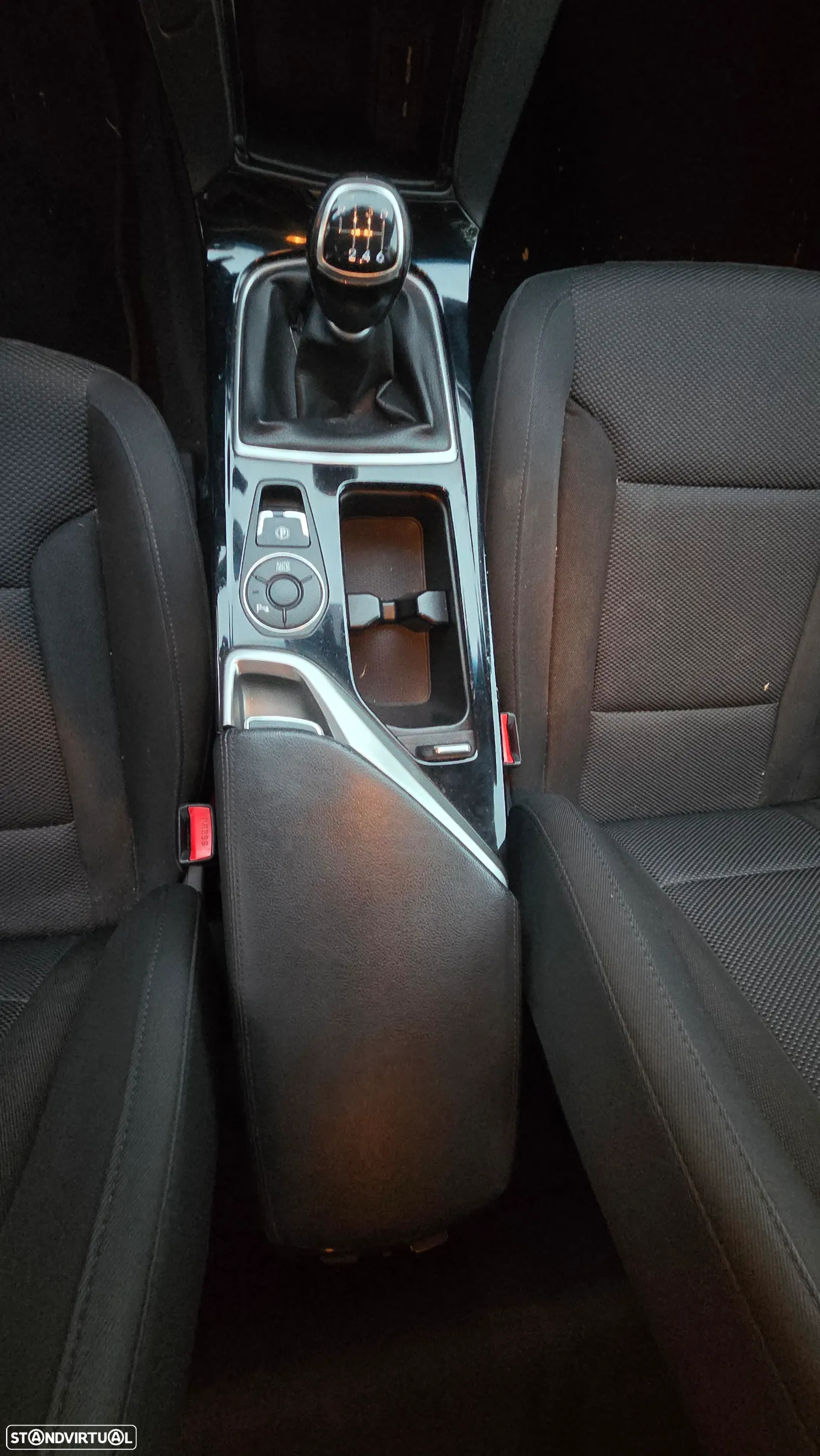 Hyundai i40 SW 1.7 CRDi Blue Comfort - 15