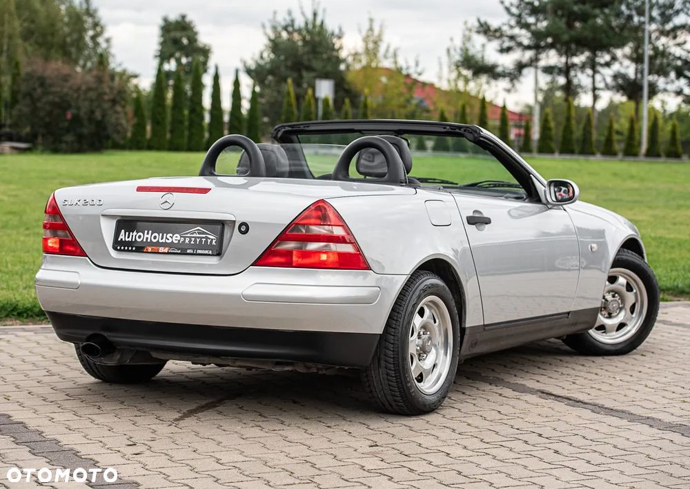 Mercedes-Benz SLK 200 - 4