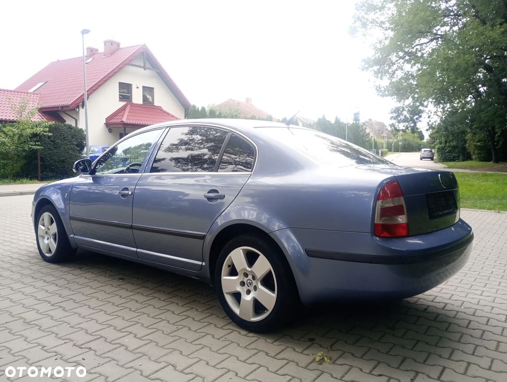 Skoda Superb 1.8T Classic - 4