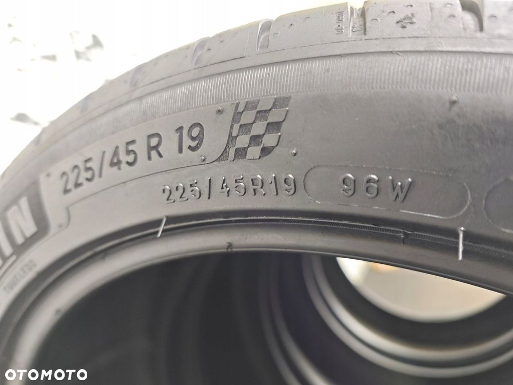 225/45r19 michelin 2021 opony letnie 6,5mm 51078 - 6
