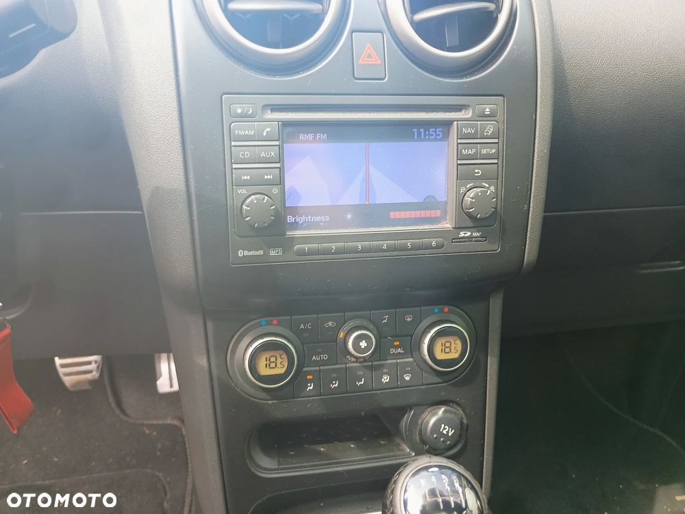 Nissan Qashqai 2.0 dCi 4x4 Acenta - 11