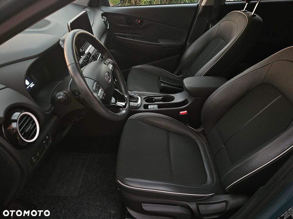 Hyundai Kona 1.6 GDI DCT Premium - 24