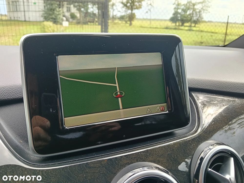 Mercedes-Benz Klasa B 200 CDI (BlueEFFICIENCY) 7G-DCT - 19