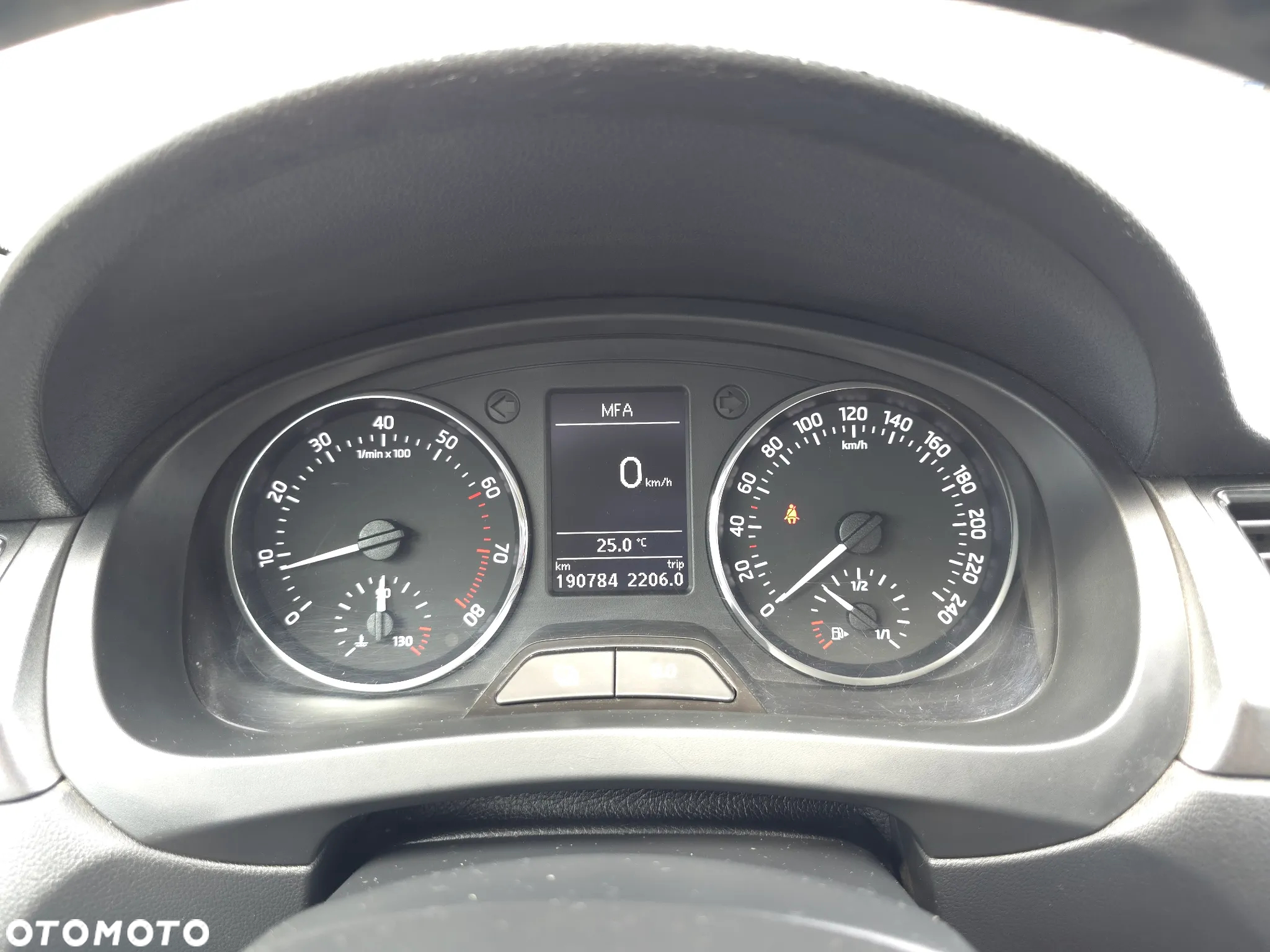 Skoda RAPID 1.2 TSI Ambition Max - 21
