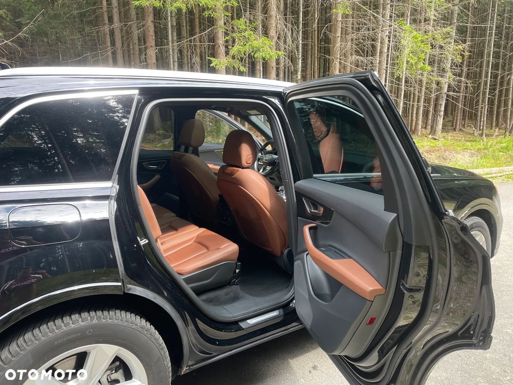 Audi Q7 3.0 TFSI Quattro Tiptronic - 11