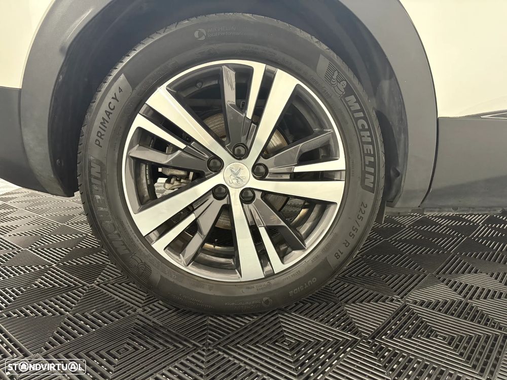 Peugeot 3008 1.6 Hybrid Allure e-EAT8 - 20