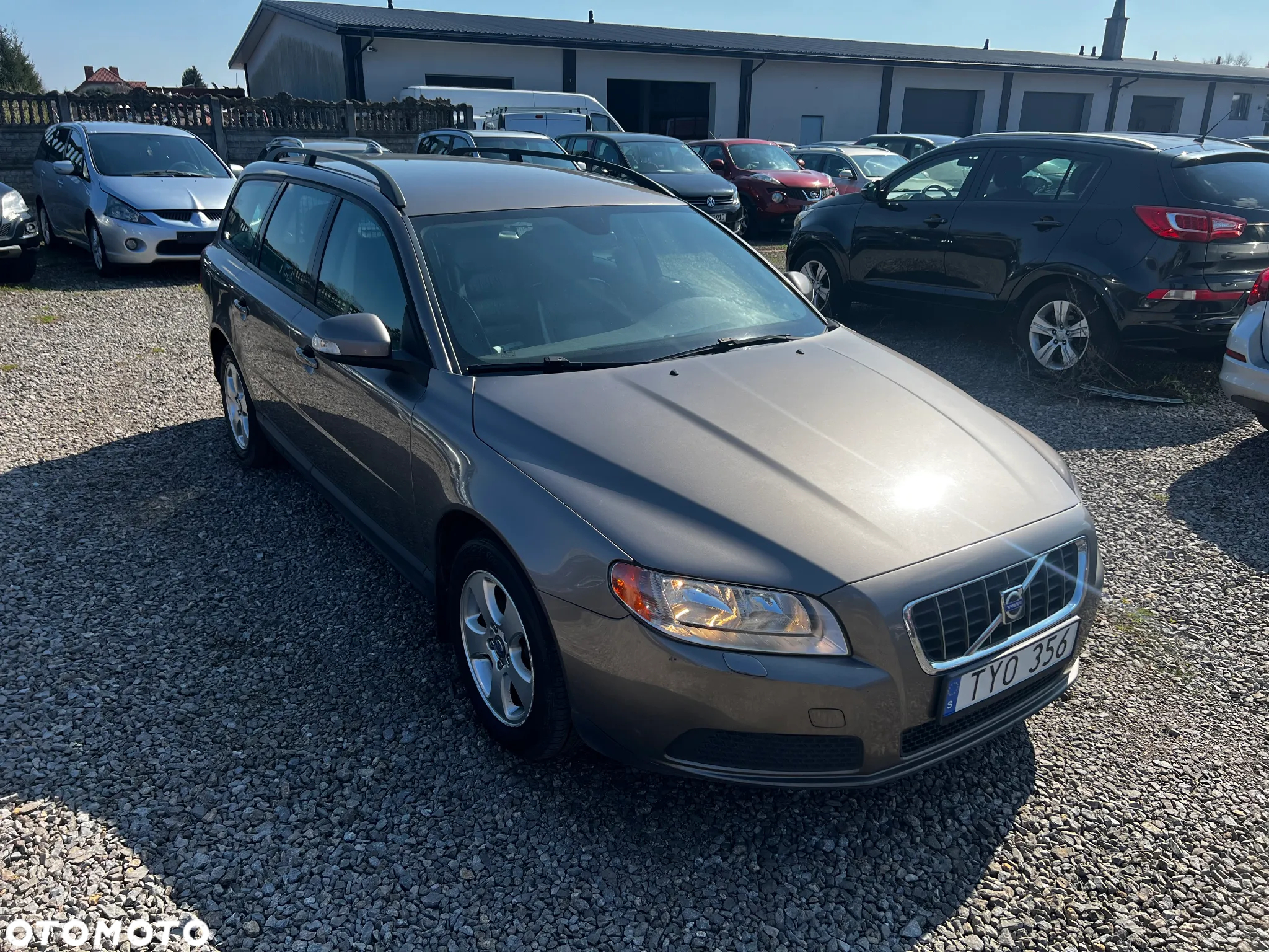 Volvo V70 2.0 Kinetic - 2