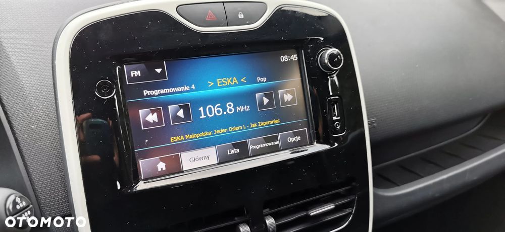 Renault Clio 1.2 16V 75 Experience - 9