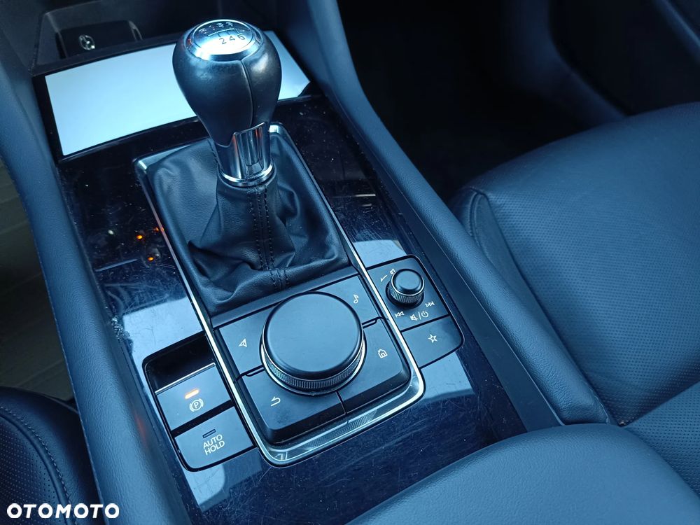 Mazda 3 e-SKYACTIV-X AWD 186 M HYBRID EXCLUSIVE-LINE - 18