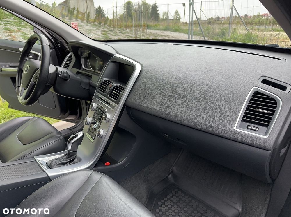 Volvo XC 60 D4 Drive-E Summum - 29