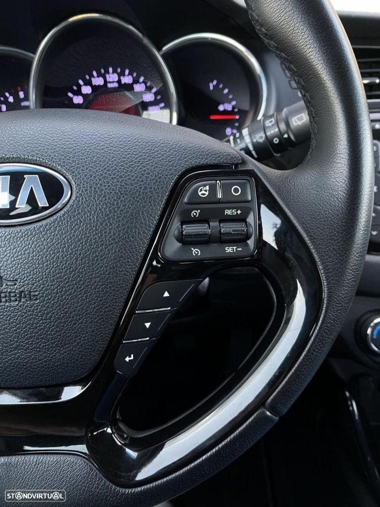 Kia Ceed SW 1.6 CRDi TX - 29