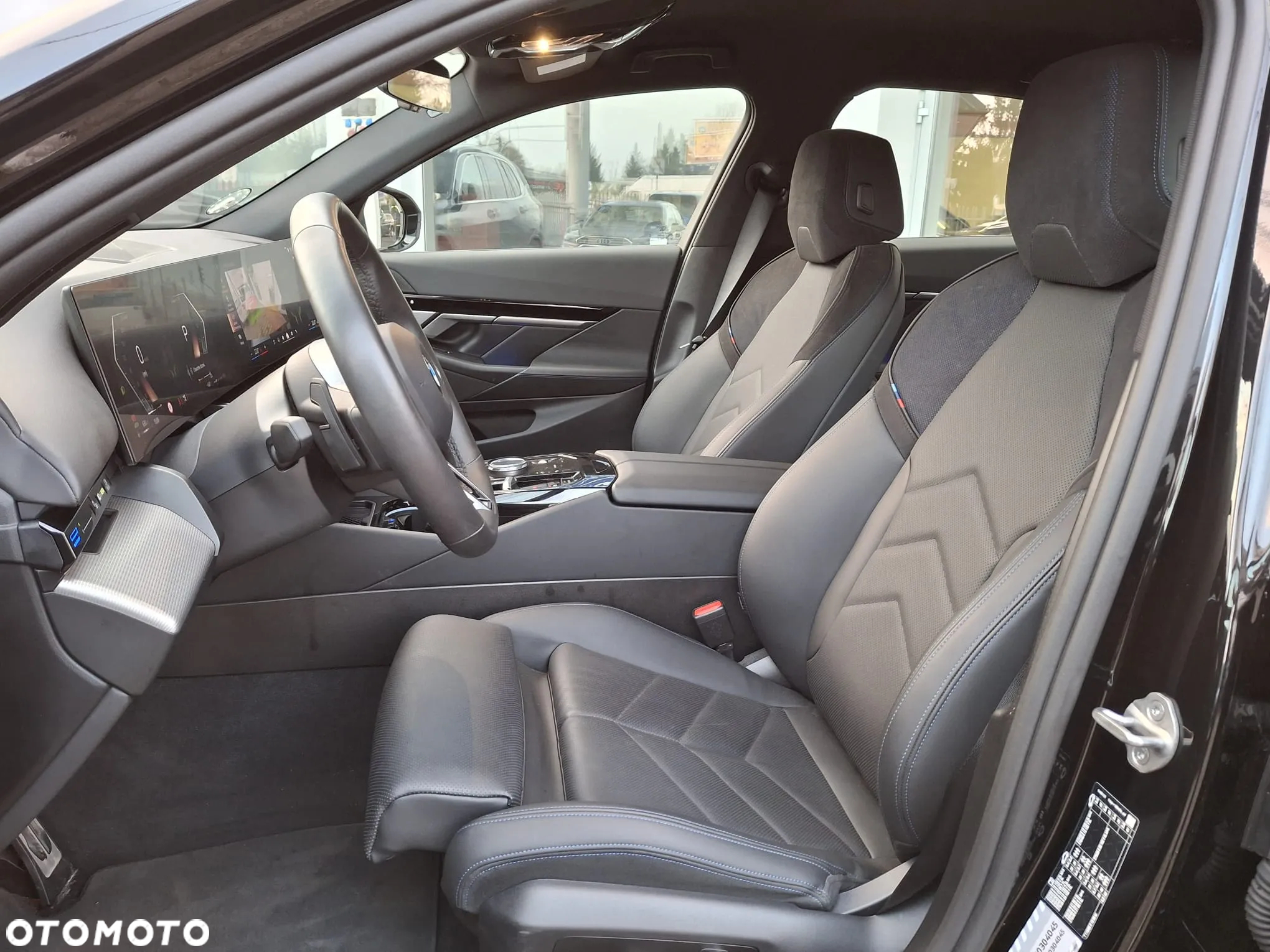 BMW Seria 5 520d - 13