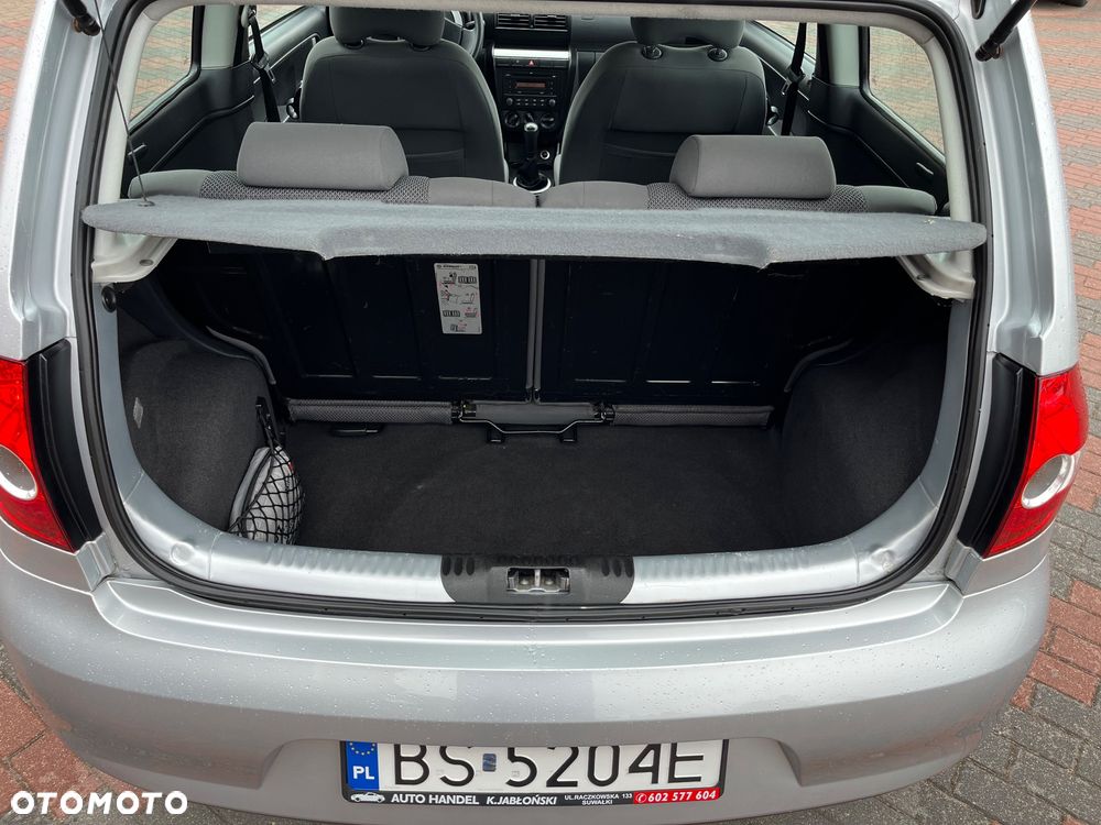 Volkswagen Fox - 23