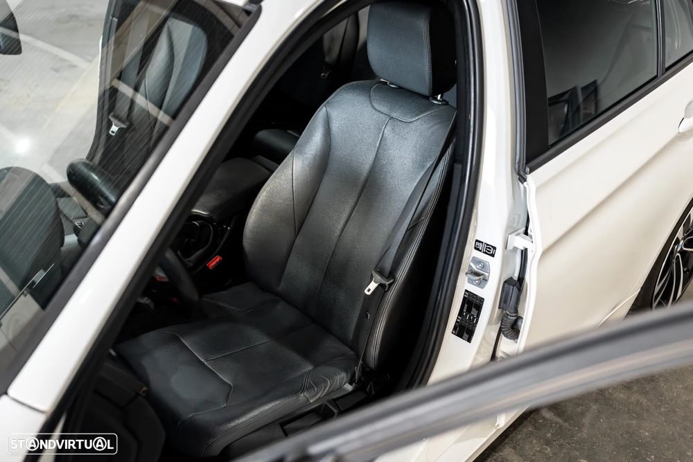 BMW 320 d Touring Auto Pack M - 9