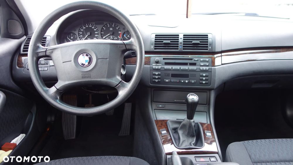 BMW Seria 3 - 18