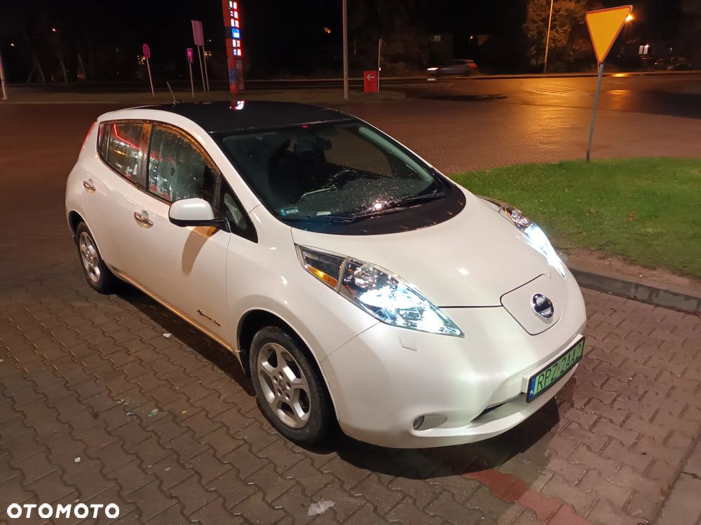 Nissan Leaf - 2