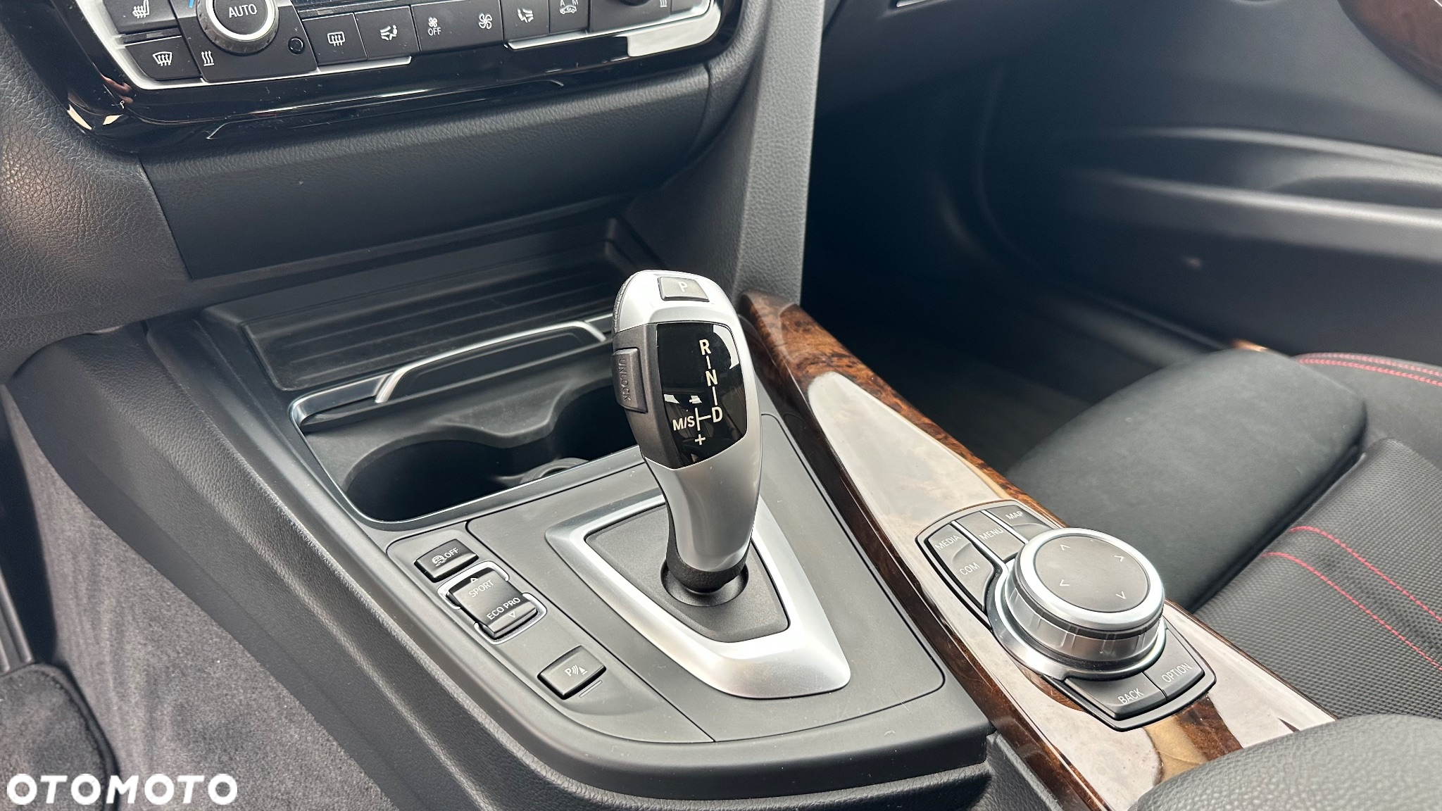 BMW Seria 3 330i xDrive Sport Line Shadow sport - 10
