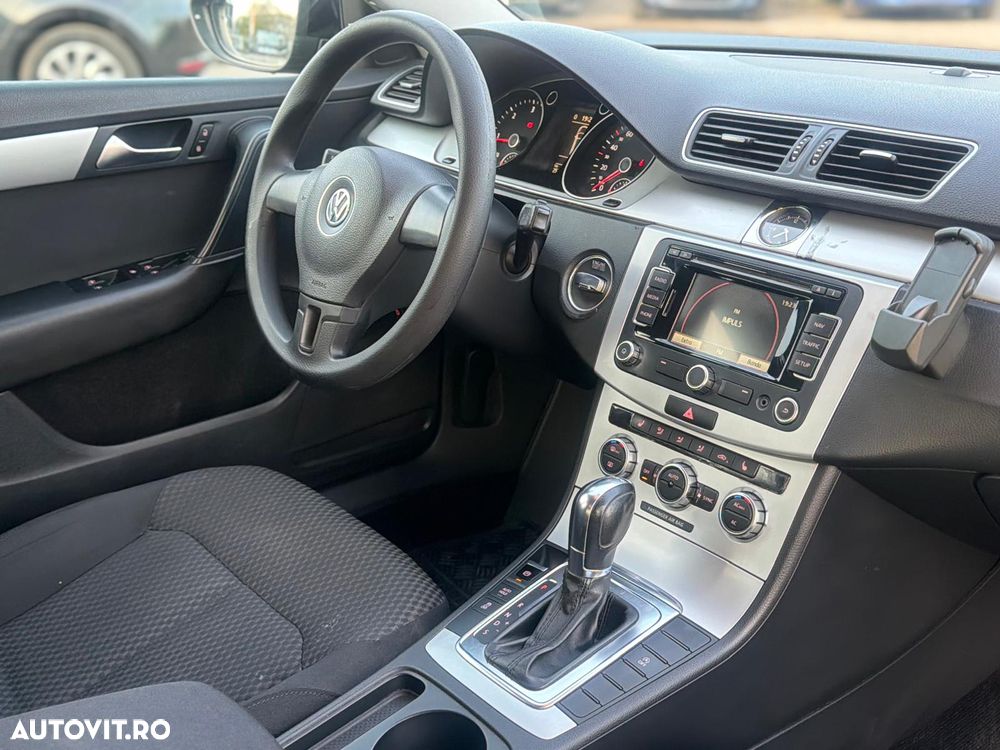 Volkswagen Passat 2.0 TDI DSG BlueMotion Technology Comfortline - 8