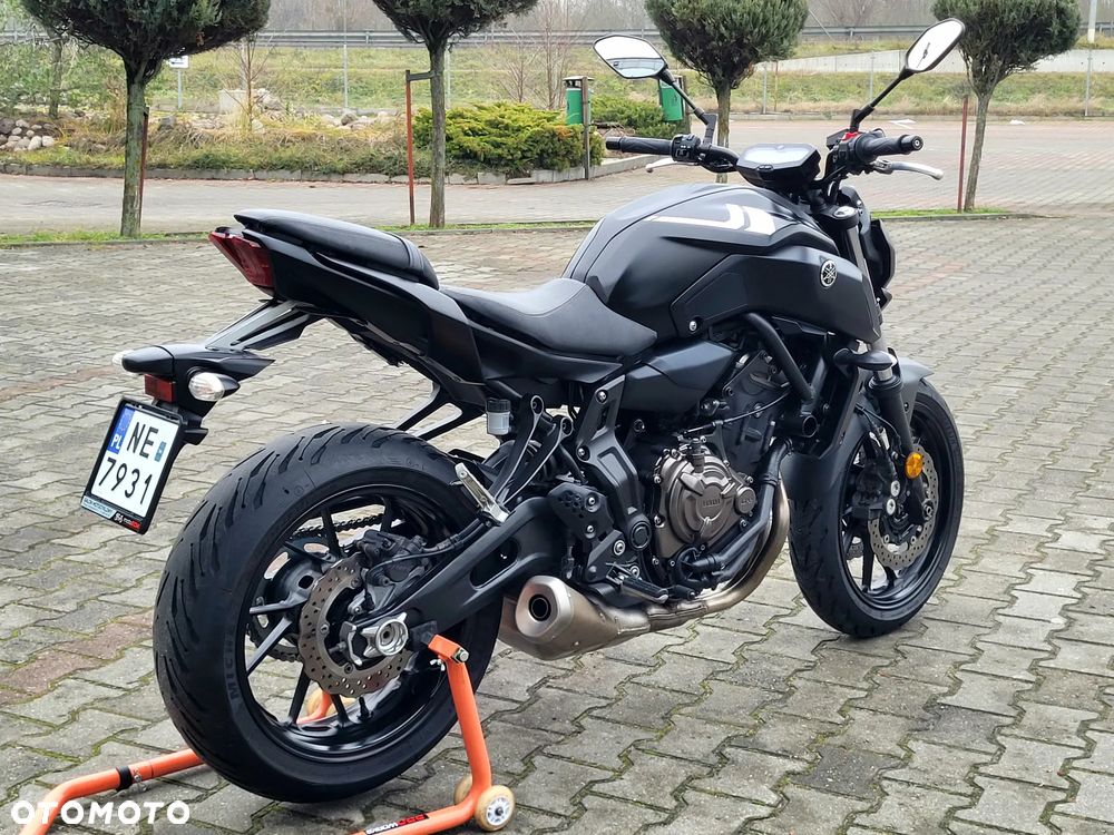 Yamaha MT - 14