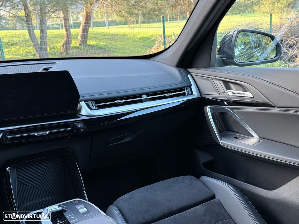 BMW X1 xDrive25e Pack Desportivo M - 29