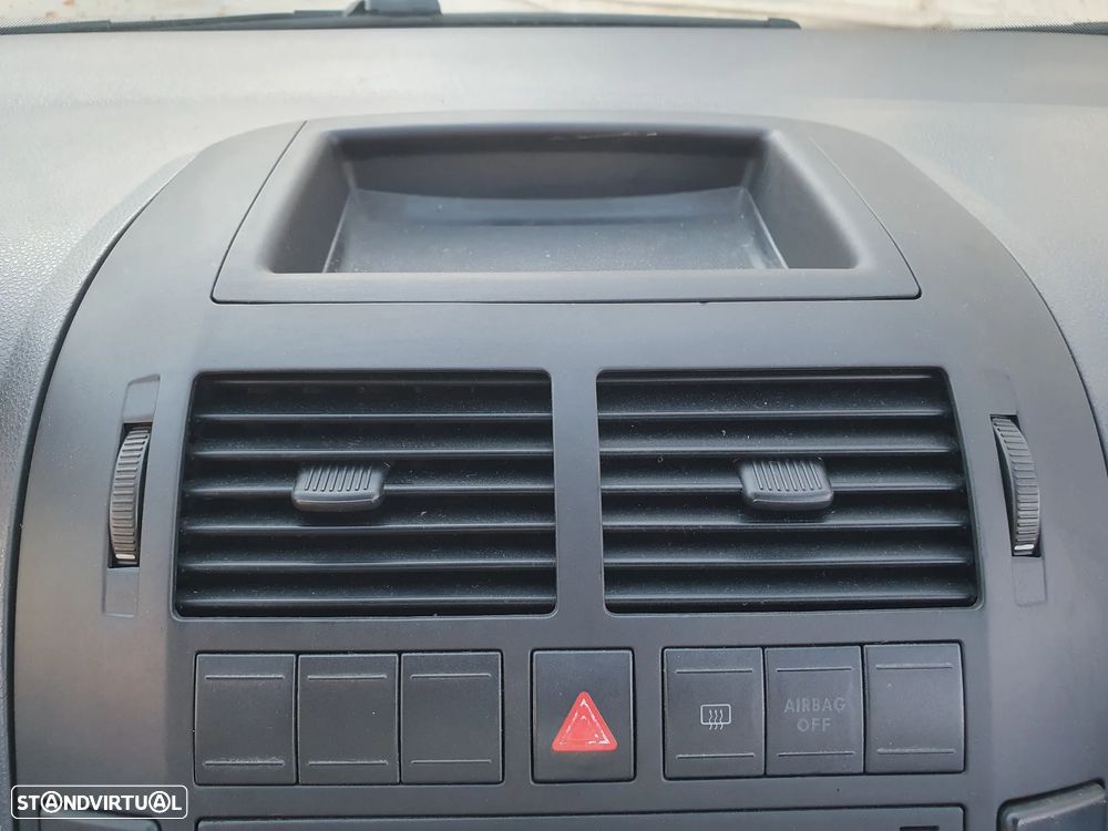 VW Polo 1.2 Confortline AC - 9