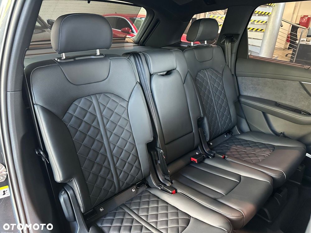 Audi SQ7 - 21