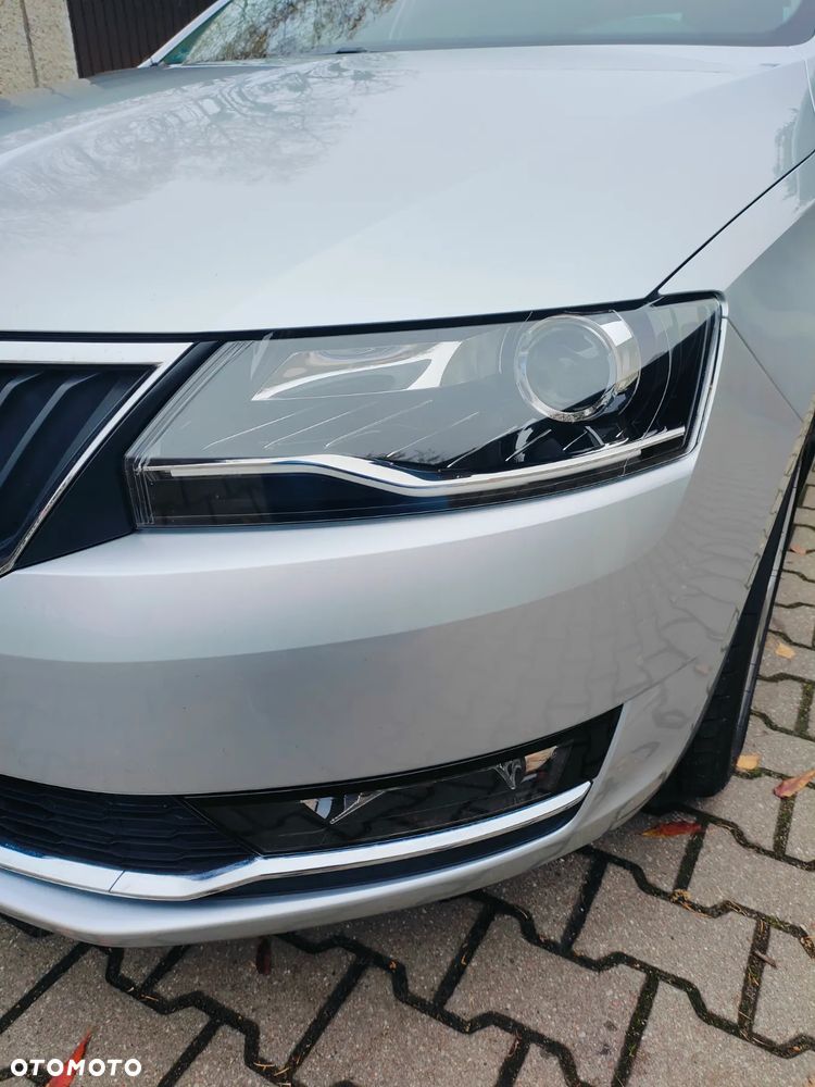 Skoda RAPID Spb 1.0 TSI Style - 12