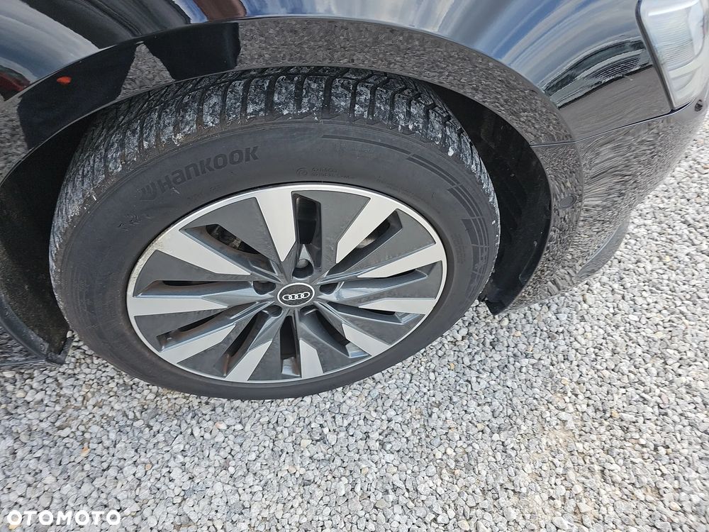 Audi A6 Avant 35 TDI mHEV S tronic - 29