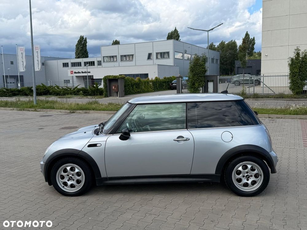 MINI ONE - 9