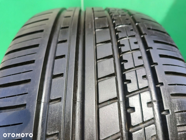 KUMHO ECSTA KU19 Asymmetric 225/40/17, 1 szt 8,1 mm