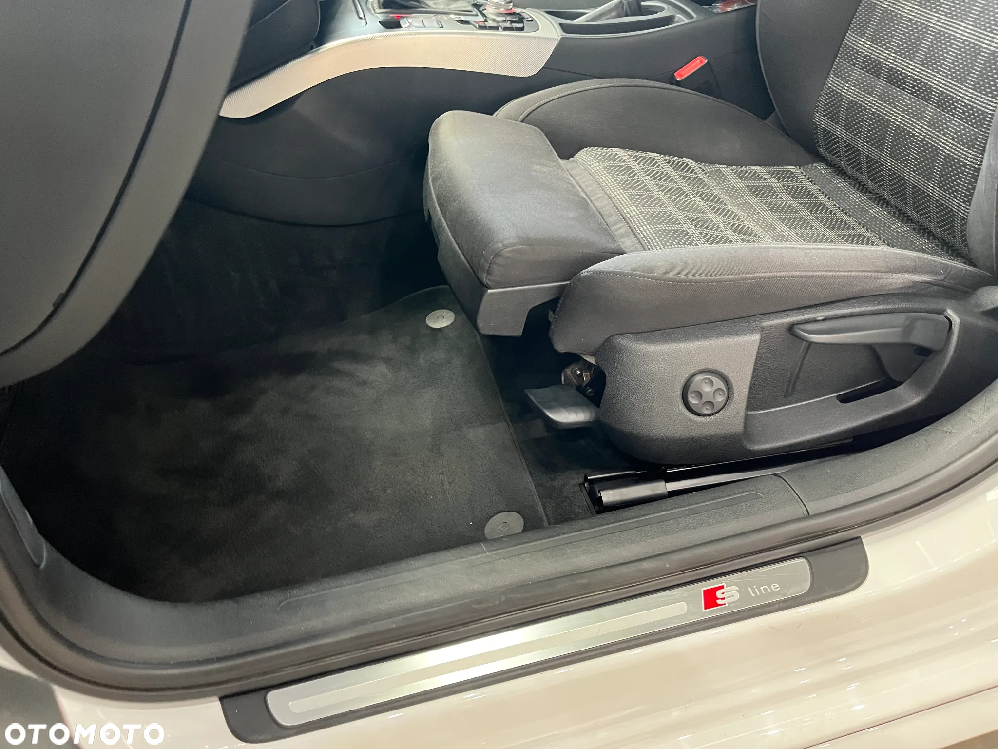 Audi A4 2.0 TDI clean diesel Quattro S tronic - 20