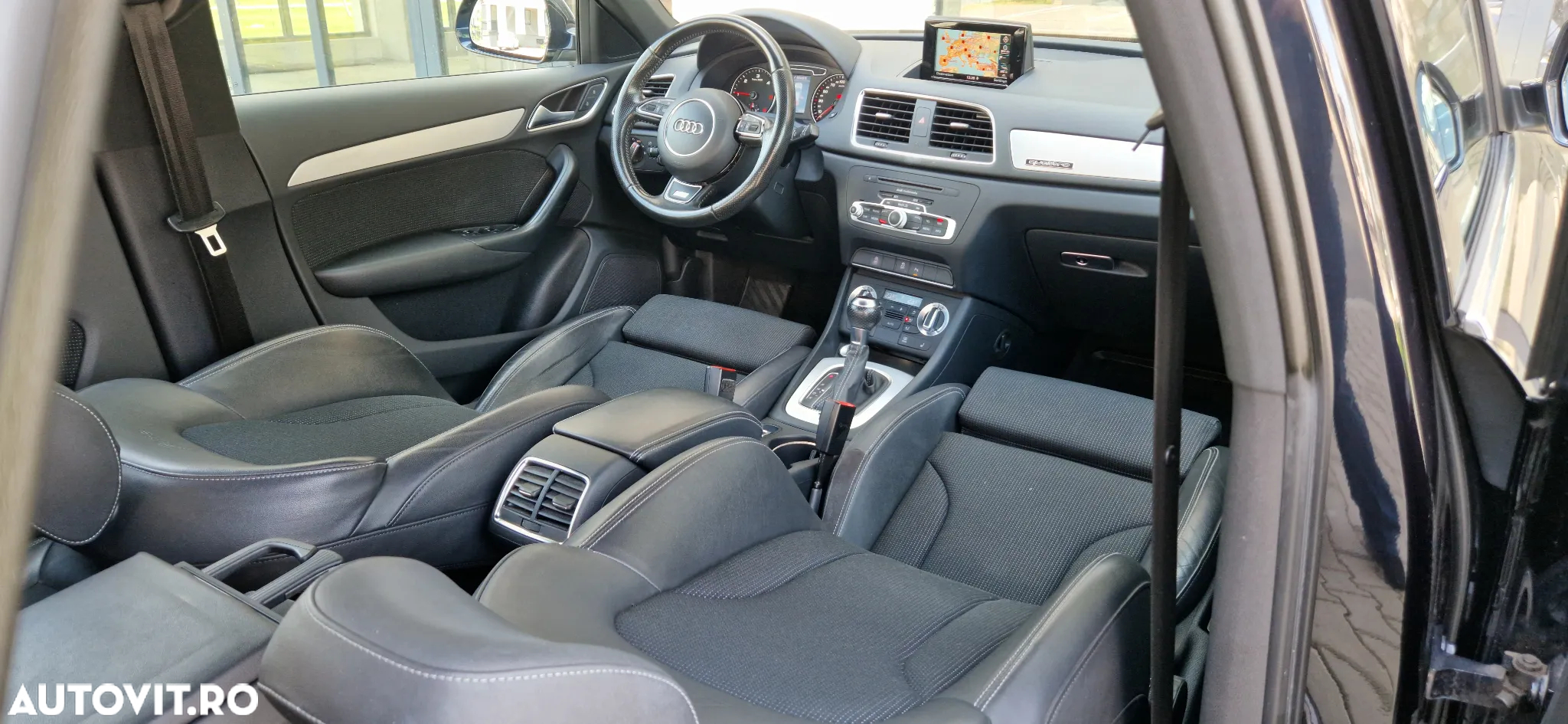 Audi Q3 2.0 TDI Quattro S-Tronic - 33