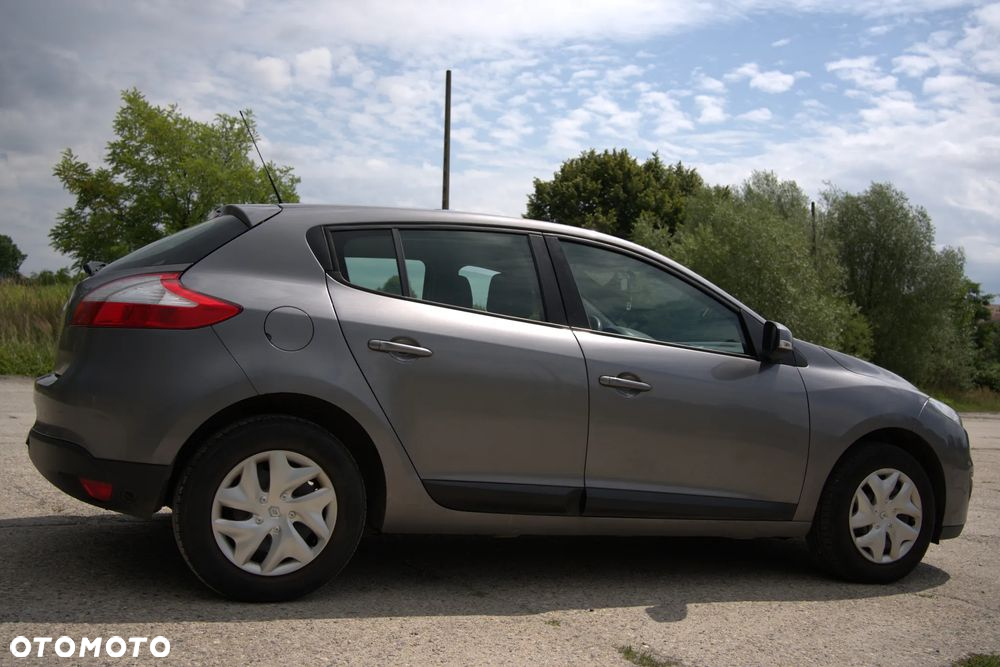 Renault Megane 1.6 16V Generation - 13