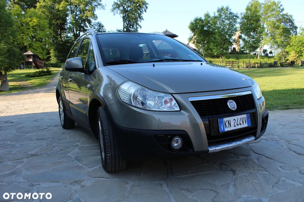 Fiat Sedici 1.6 16V 4x4 Luxury - 4